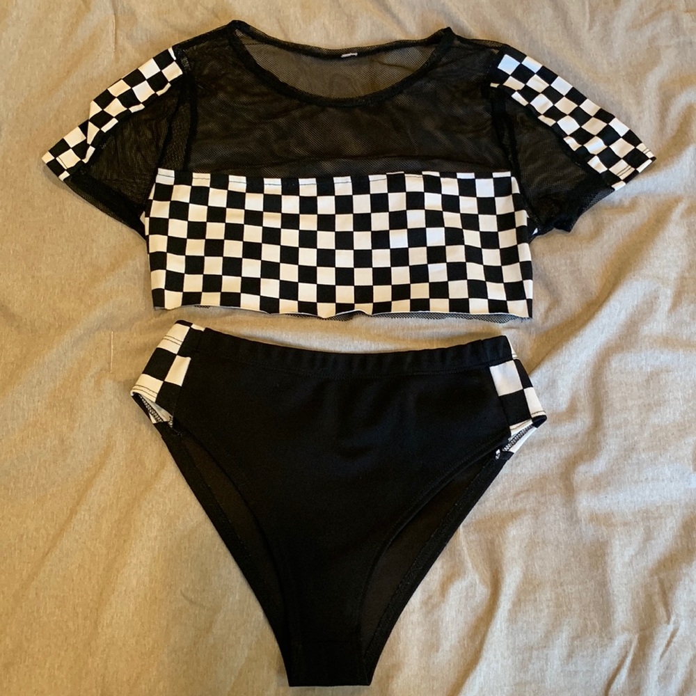 Checkered Mesh Rave Set iHeartRaves
